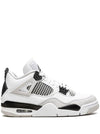 Jordan 4 (Military Black)